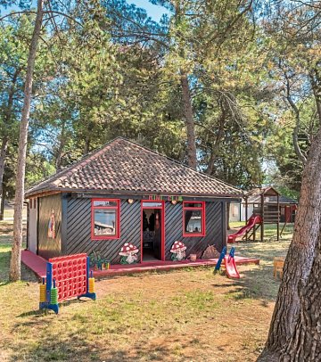 Apartments Polynesia Plava Laguna