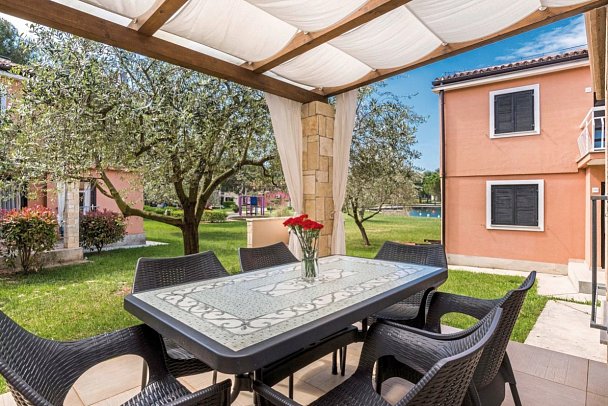 Apartments Amfora Plava Laguna - Wohnbeispiel Appartement 2 Schlafz. Superior (Zimmercodierung OS1)