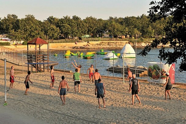 Camping Bijela Uvala (by Happy Camp)