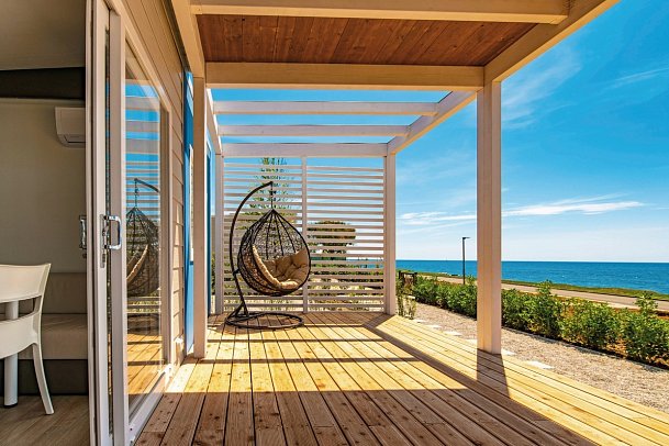 Arena Grand Kazela - Wohnbeispiel Mobilheim Next (Zimmercodierung CB1)