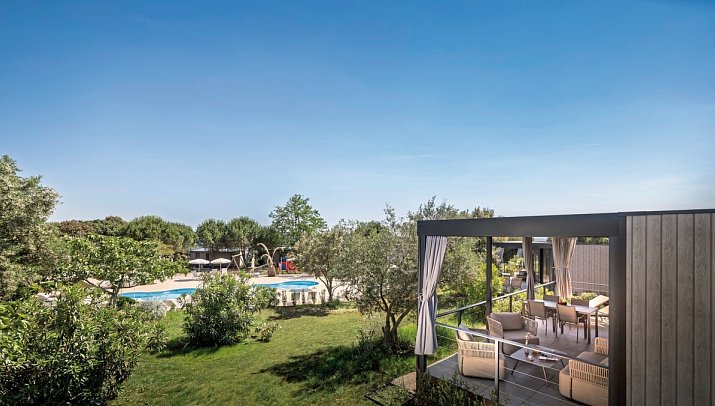 Aminess Planet Camping Sirena - Wohnbeispiel Mobilheim Premium Holiday Home (Zimmercodierung CM1)