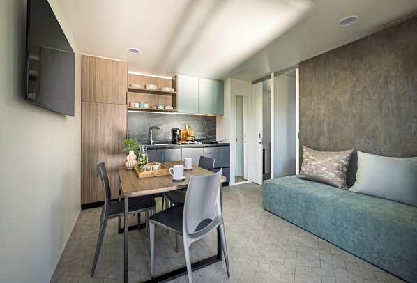 Aminess Planet Camping Sirena - Wohnbeispiel Mobilheim Premium Holiday Home (Zimmercodierung CM1)