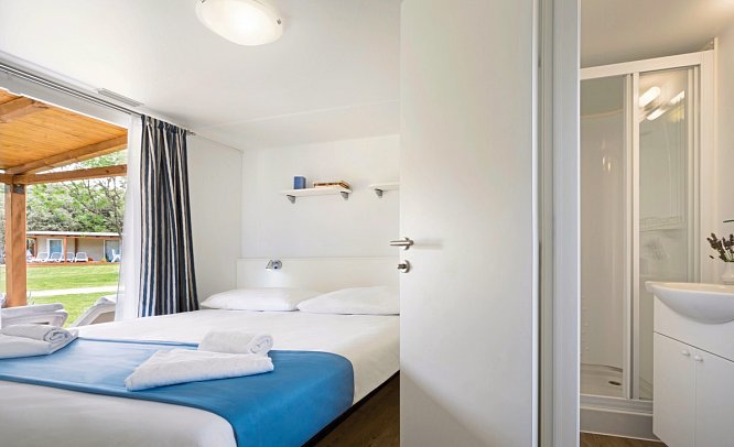 Camping Polari - Wohnbeispiel Mobilheim Standard (Zimmercodierung CG1)