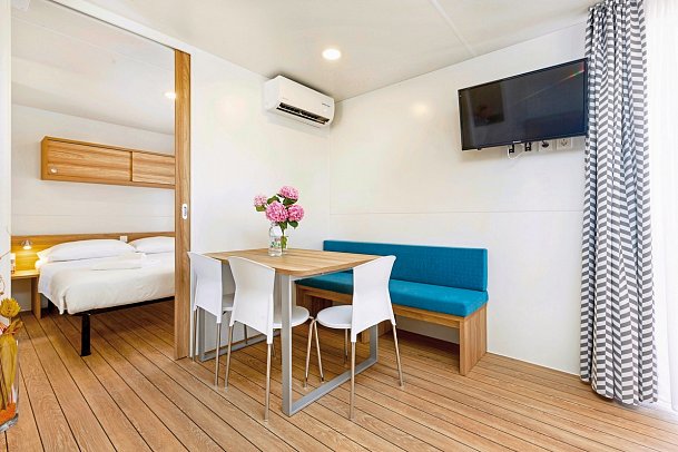 Camping Polari - Wohnbeispiel Mobilheim Premium (Zimmercodierung CM1)