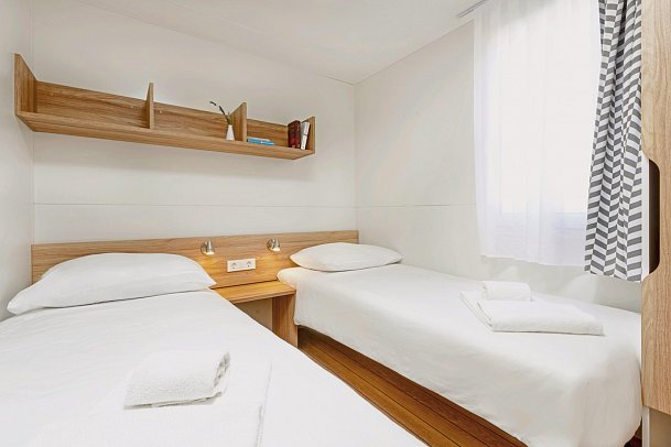 Camping Polari - Wohnbeispiel Mobilheim Premium (Zimmercodierung CM1)