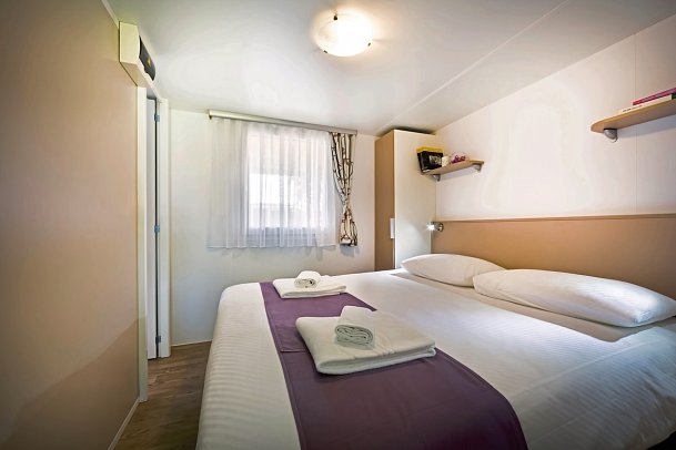 Camping Valkanela - Wohnbeispiel Mobilheim Family (Zimmercodierung CB3)