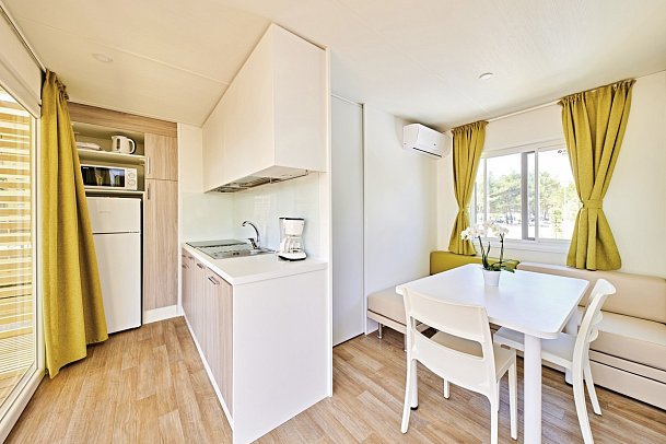 Camping Stella Maris - Wohnbeispiel Mobilheim Superior (Zimmercodierung CS1)