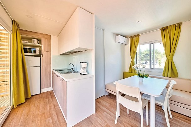 Camping Stella Maris - Wohnbeispiel Mobilheim Superior (Zimmercodierung CS1)