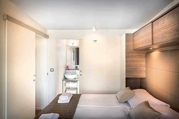 Valamar Camping Istra - Wohnbeispiel Mobilheim Bella Vista Home für 4+2 (Zimmercodierungen CM1, CM2 & CM3)