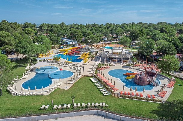 Lanterna Premium Camping Resort (by Valamar) 
