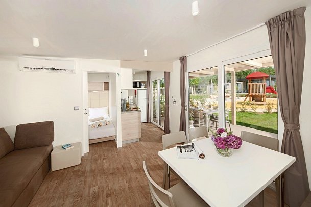 Lanterna Premium Camping Resort (by Valamar) - Wohnbeispiel Mediterannean Garden Home (Zimmercodierung CB3)