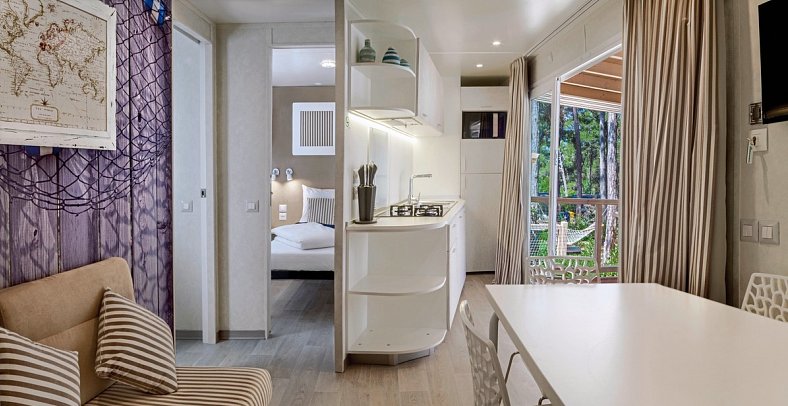 Lanterna Premium Camping Resort (by Valamar) - Wohnbeispiel Marine Home für 4 plus 2 (Zimmercodierung CM1)