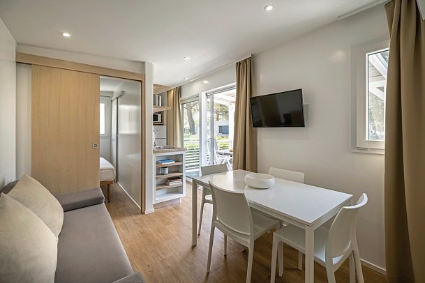 Maistra Camping Porto Sole Mobile Homes - Wohnbeispiel Mobilheim Standard (Zimmercodierung CB1)