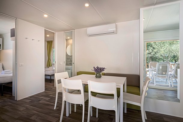 Maistra Camping Porto Sole Mobile Homes - Wohnbeispiel Mobilheim Superior Family (Zimmercodierung CB2)