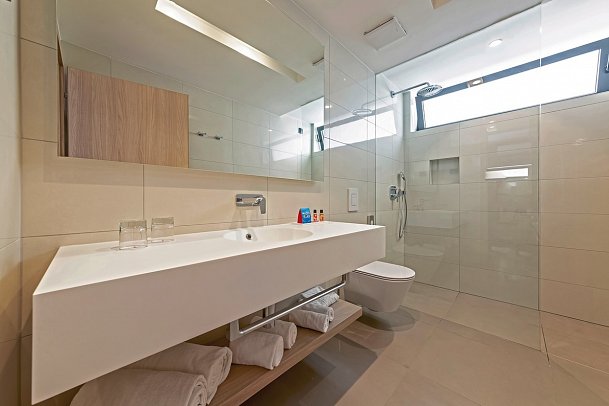 Hotel Park & Garden Suites Park Plava Laguna - Badbeispiel Premium Garden Suite Park (Zimmercodierung WBG)