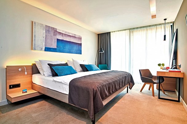 Hotel Park & Garden Suites Park Plava Laguna - Wohnbeispiel Familienzimmer Komfort Meerseite (Zimmercodierung FFC)