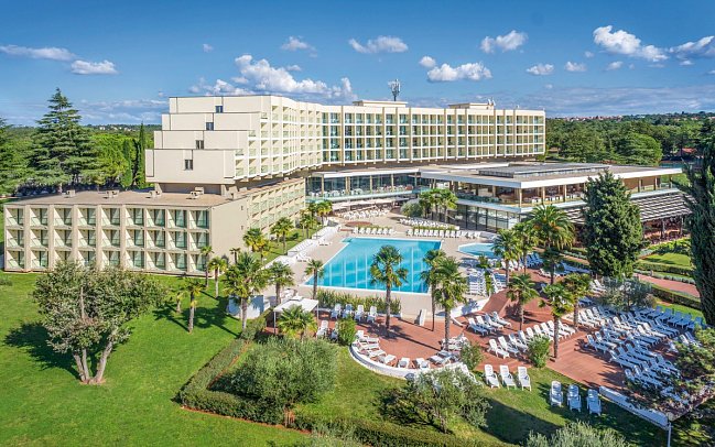 Materada Plava Laguna