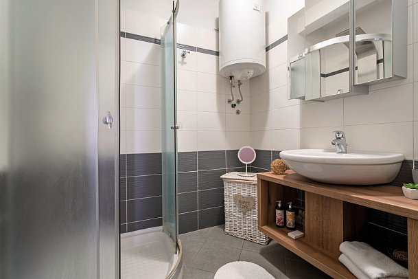 Apartements Vaal - Badbeispiel AB2 (Zimmercodierung AB2)