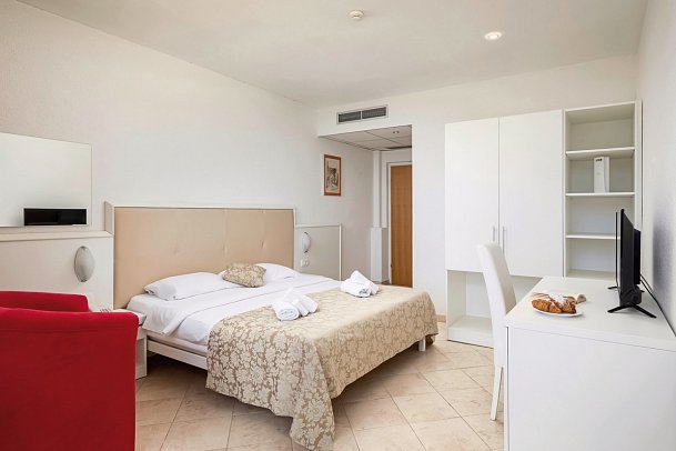 Hedera - Wohnbeispiel Doppelzimmer Meerseite 2 Personen (Zimmercodierung D1C)