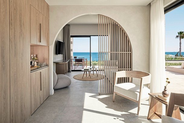 Helea Lifestyle Beach Resort - Wasserbungalow mit privatem Pool (Zimmercodierung BBR)