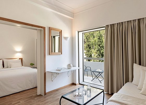 Grecotel LUX®ME Dama Dama - Wohnbeispiel Familienzimmer Guestroom mit Landblick (Zimmercodierung FB1)