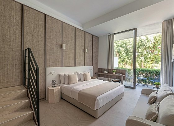 Grecotel LUX®ME Dama Dama - Wohnbeispiel Familienzimmer Premier Guestroom mit Loft (Zimmercodierung FBG)
