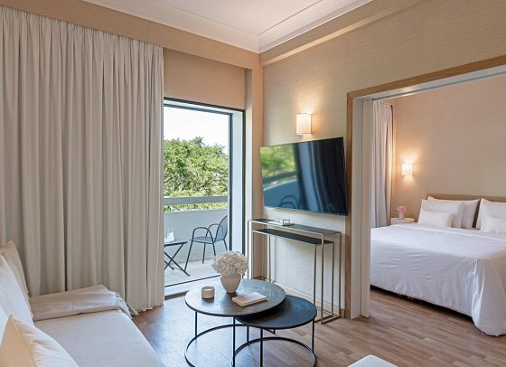 Grecotel LUX®ME Dama Dama - Wohnbeispiel Appartement Familie Superior mit LandblickView (Zimmercodierung OS2)