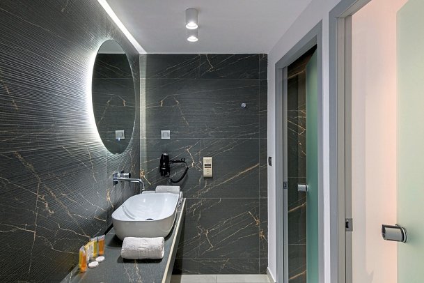 Avra Beach Resort - Badbeispiel (Zimmercodierung DSG)