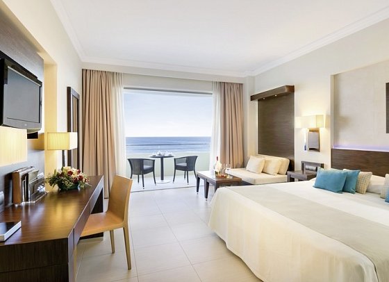 Elysium Resort & Spa - Wohnbsp. Doppelzimmer Deluxe Meerbl. (Zimmercodierung DDM)