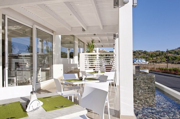 Lindos White Hotel & Suites