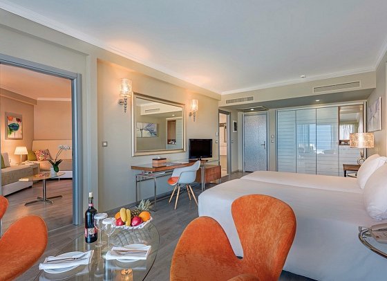 Atrium Platinum - Wohnbeispiel Superior Familien Suite Meerblick (Zimmercodierung WIM)