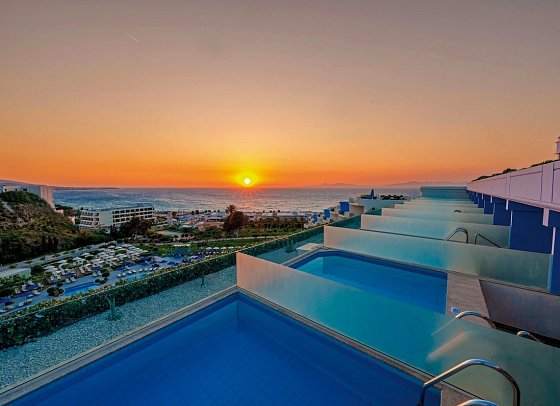 Atrium Platinum - Wohnbeispiel Doppelzimmer Deluxe Privatpool (Zimmercodierung DDR)
