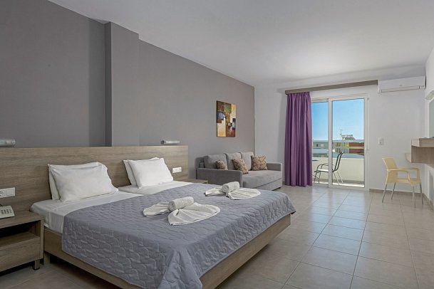 Stafilia - Wohnbeispiel Doppelzimmer seitlicher Meerblick (Zimmercodierung D1N)