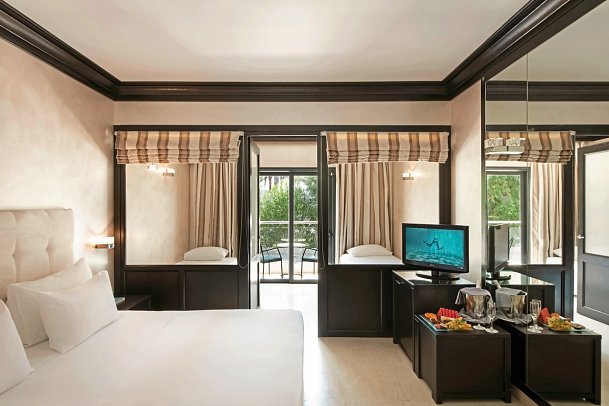 Mitsis Faliraki - Wohnbeispiel Familienzimmer Landblick (Zimmercodierung FBL)