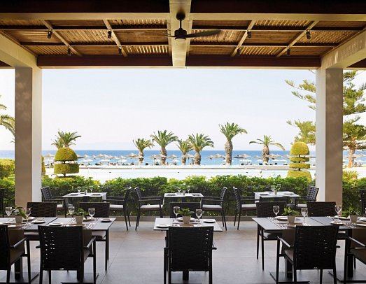 The Ixian Grand & All Suites