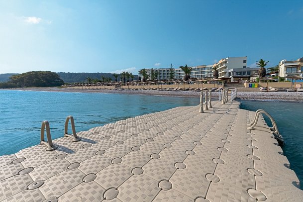 The Ixian Grand & All Suites