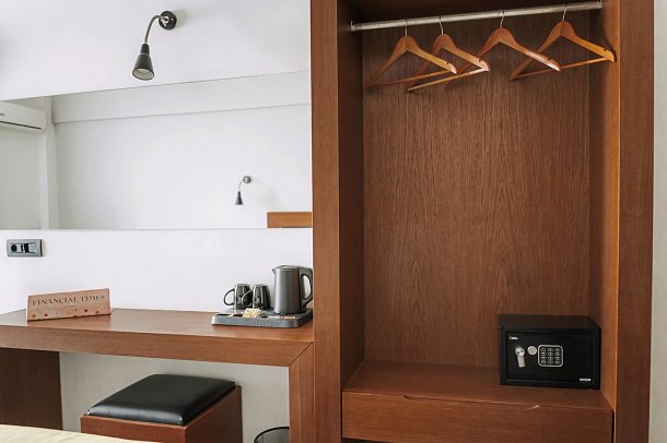 Amphitryon City Hotel - Wohnbeispiel Doppelzimmer Landblick (Zimmercodierungen DBL, TBL & FBL)