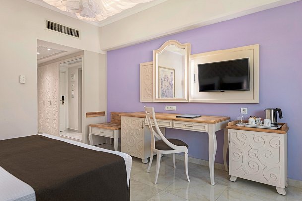 Rodos Palladium Leisure & Wellness - Doppelzimmer Deluxe Landblick (Zimmercodierung DDL)