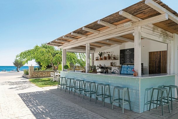 COOEE Afandou Bay & Suites