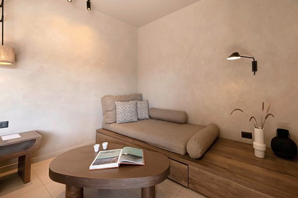 Aulus Lindos Rhodes - Wohnbeispiel Tropical Bungalow Open Plan Suite mit Whirlpool (Zimmercodierung B2G)