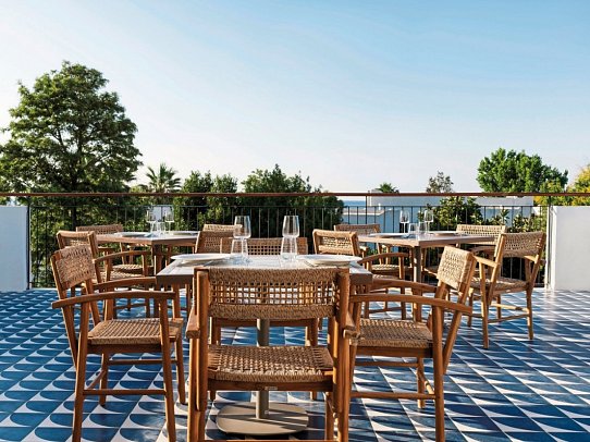 Aulus Lindos Rhodes, Curio Collection by Hilton