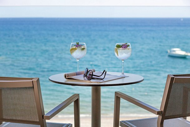 Amada Colossos Resort Elite Collection