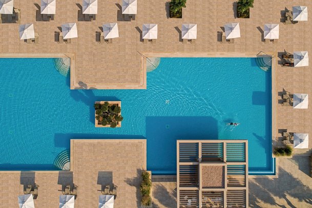 Amada Colossos Resort Elite Collection