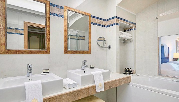 Atrium Prestige Thalasso Spa Resort & Villas - Badbeispiel (Zimmercodierungen JDM & BBM)