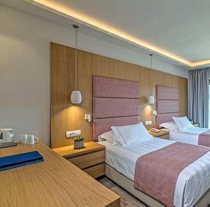 Amada Colossos Resort - Wohnbeispiel Doppelzimmer Promo Courtyard (Zimmercodierung DP2)