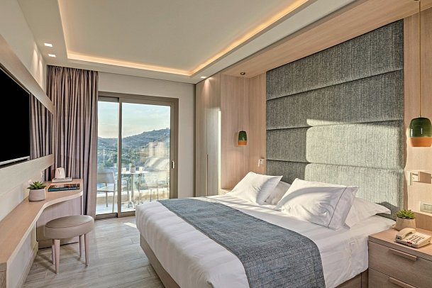 Amada Colossos Resort - Wohnbeispiel Doppelzimmer Landblick (Zimmercodierungen D3L, DP1, EC1 & D1L)