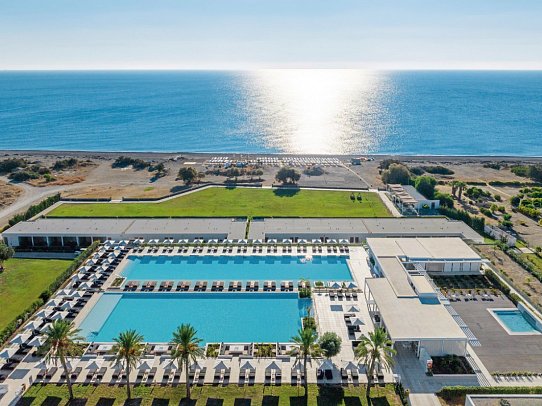 Gennadi Grand Resort