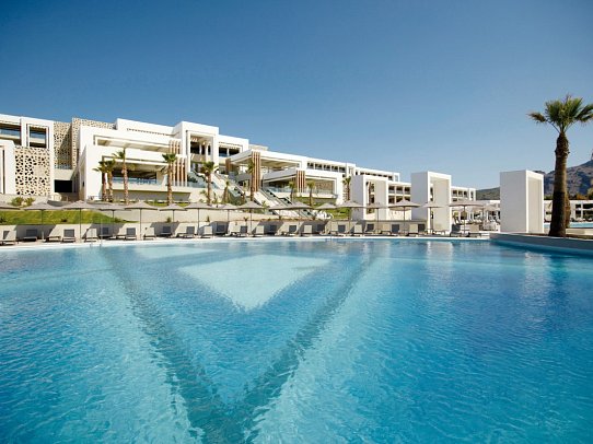 Mayia Exclusive Resort & Spa