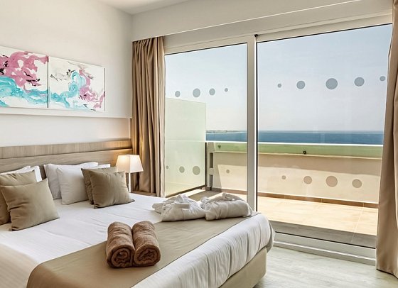Akti Imperial Deluxe Resort & Spa Dolce by Wyndham - Wohnbeispiel Suite Meerblick (Zimmercodierung WBM)