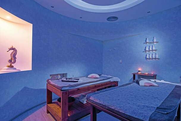 Pegasos Deluxe Beach Hotel